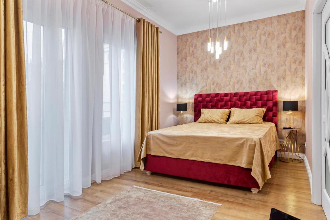 Coquet By Art City Bukares Bagian luar foto