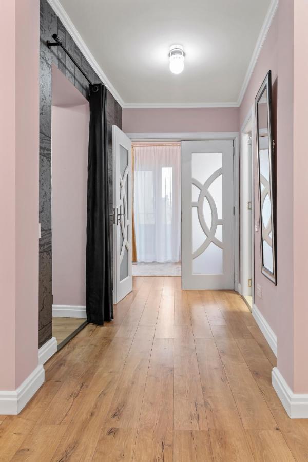 Coquet By Art City Bukares Bagian luar foto