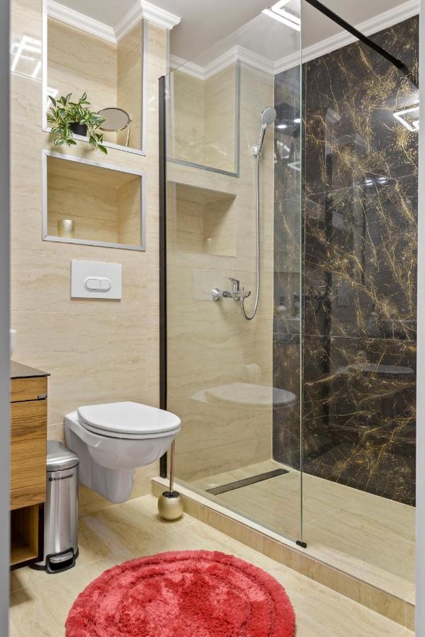 Coquet By Art City Bukares Bagian luar foto